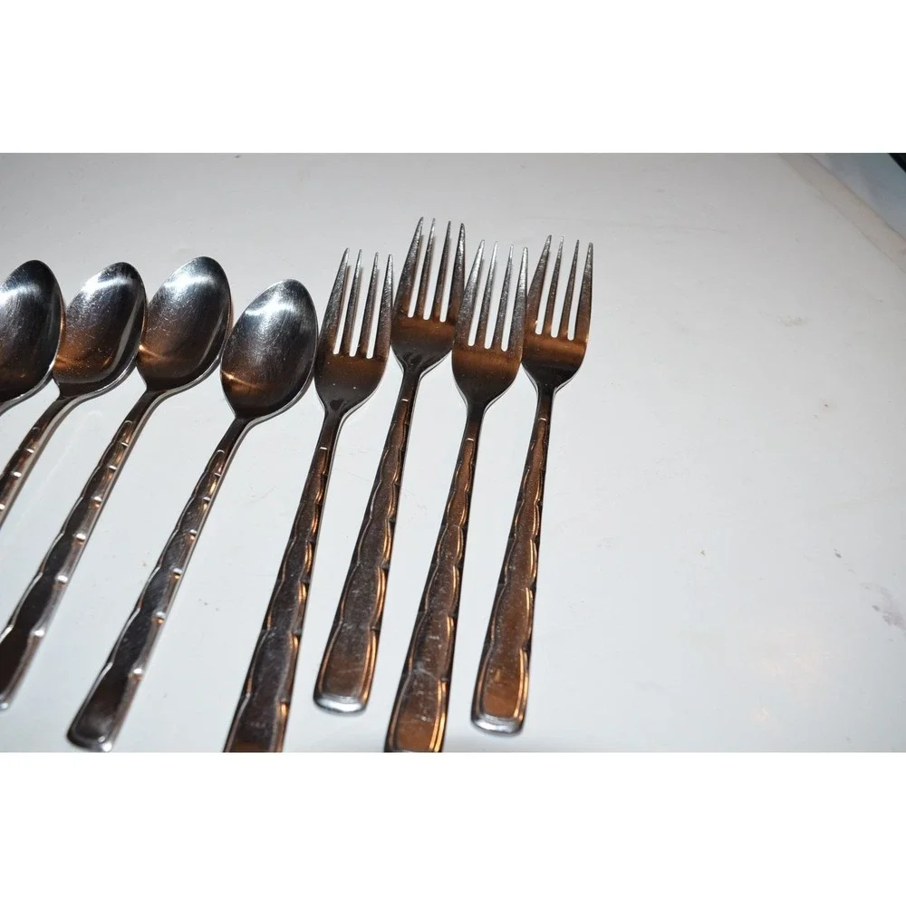 Reed & Barton Rebacraft Swagger Stainless Steel Flatware Set 20 pcs See Photos